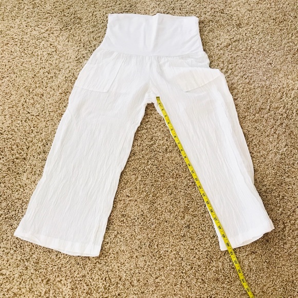 🌼3/$20🌼 Mimi Chica Beach Capris - Picture 8 of 8